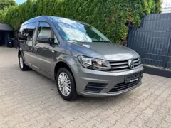 1. kép – VW Caddy Maxi 2.0 TDI DSG – első háromnegyedes nézet